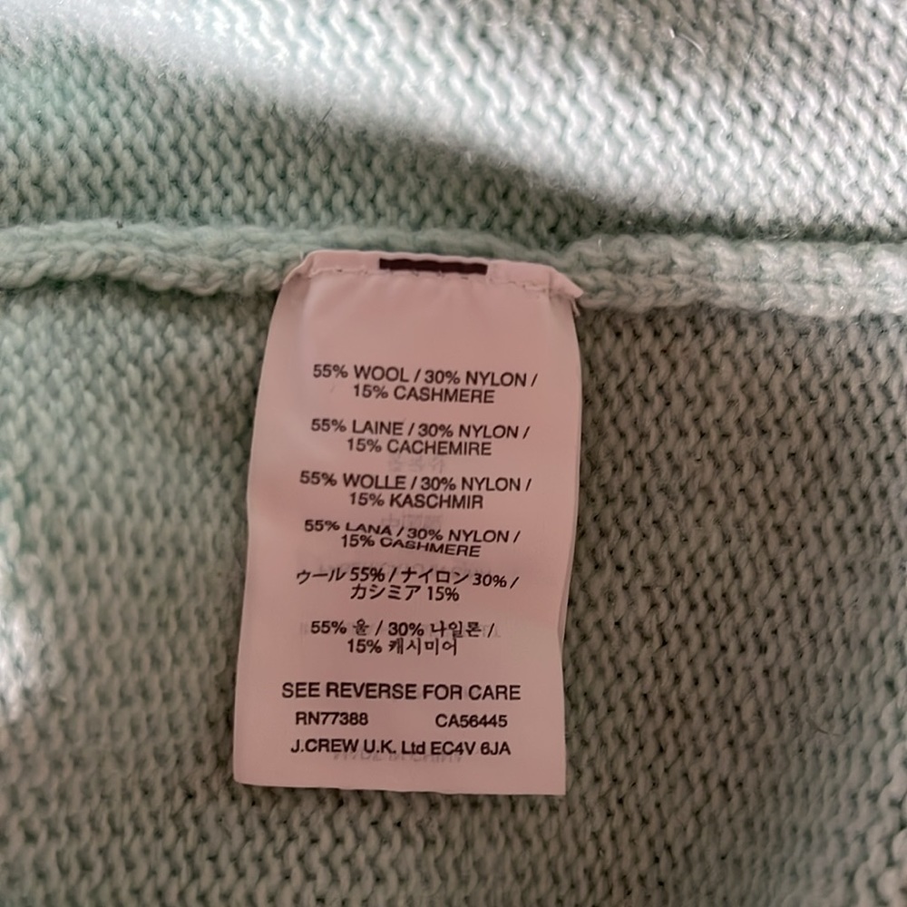 *SOLD* J. Crew Cashmere & Wool Turtleneck Sweater, Extra-Small, Mint Green - Picture 4 of 7